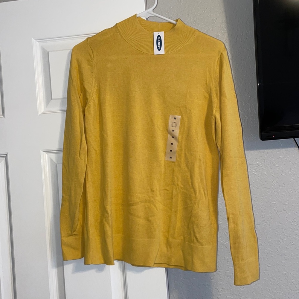 Mustard yellow sweater